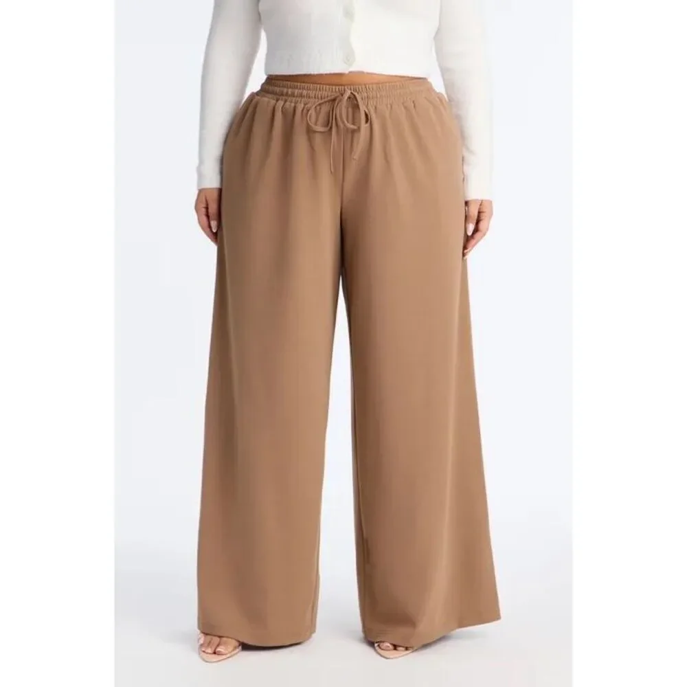 Crepe Woven Wide Leg Pant 33 - Mocha